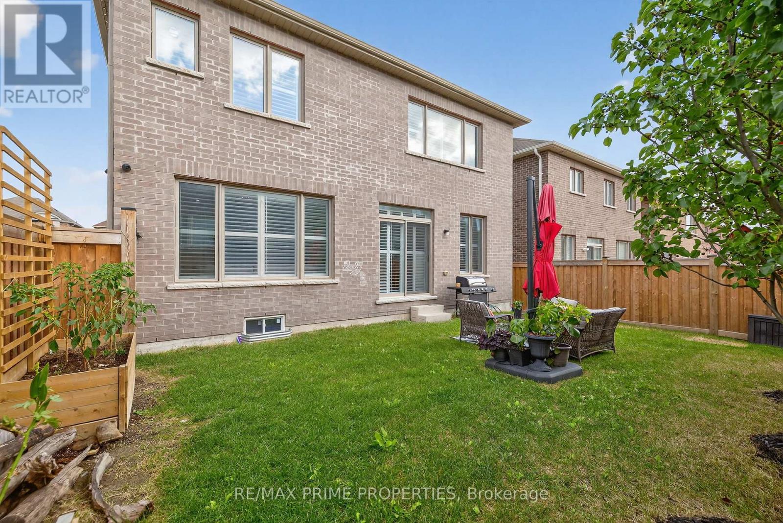 32 Frederick Taylor Way, East Gwillimbury, Ontario  L0G 1M0 - Photo 23 - N12476615