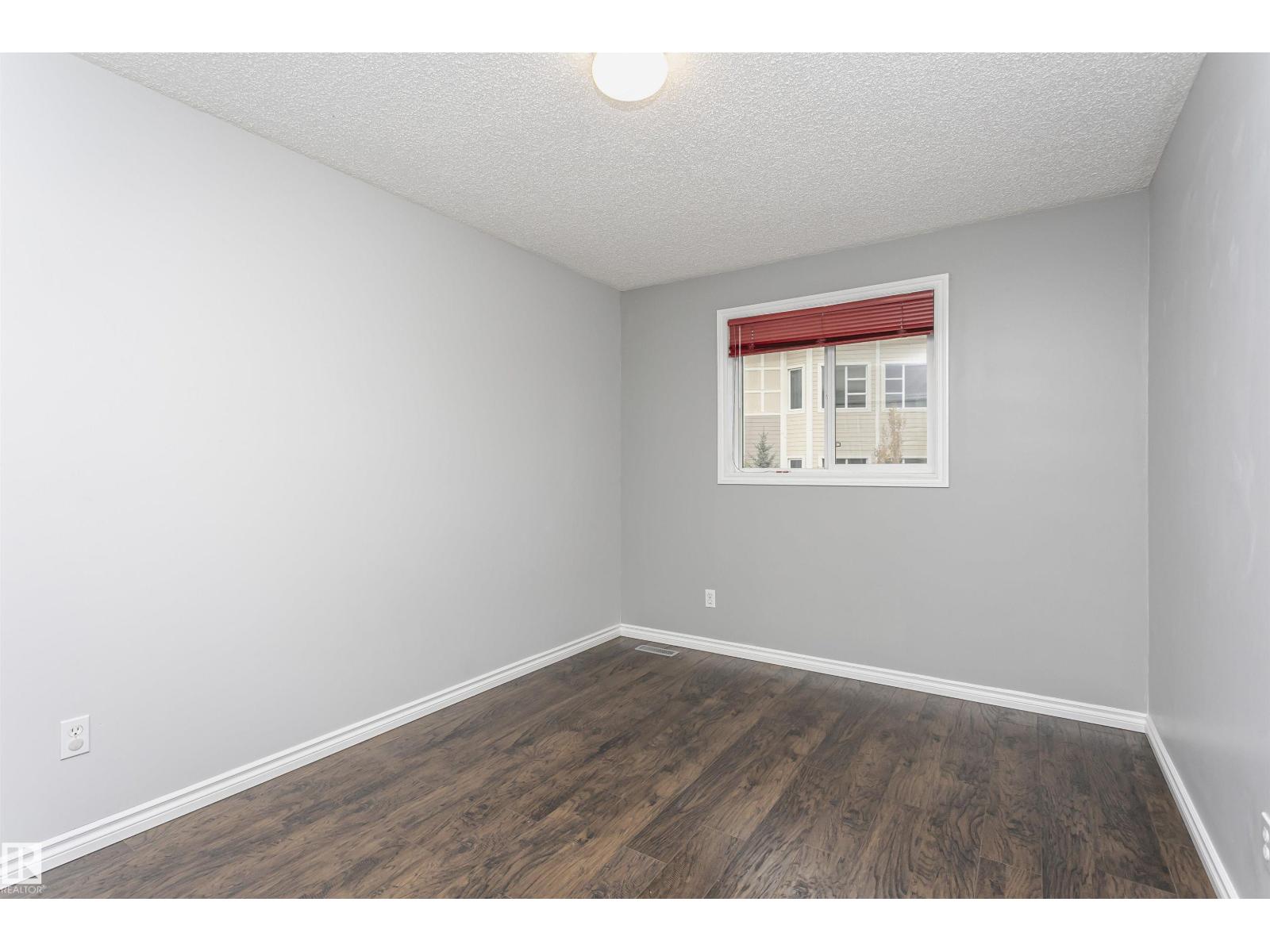 9142 165 Av Nw, Edmonton, Alberta  T5Z 3H6 - Photo 13 - E4463087