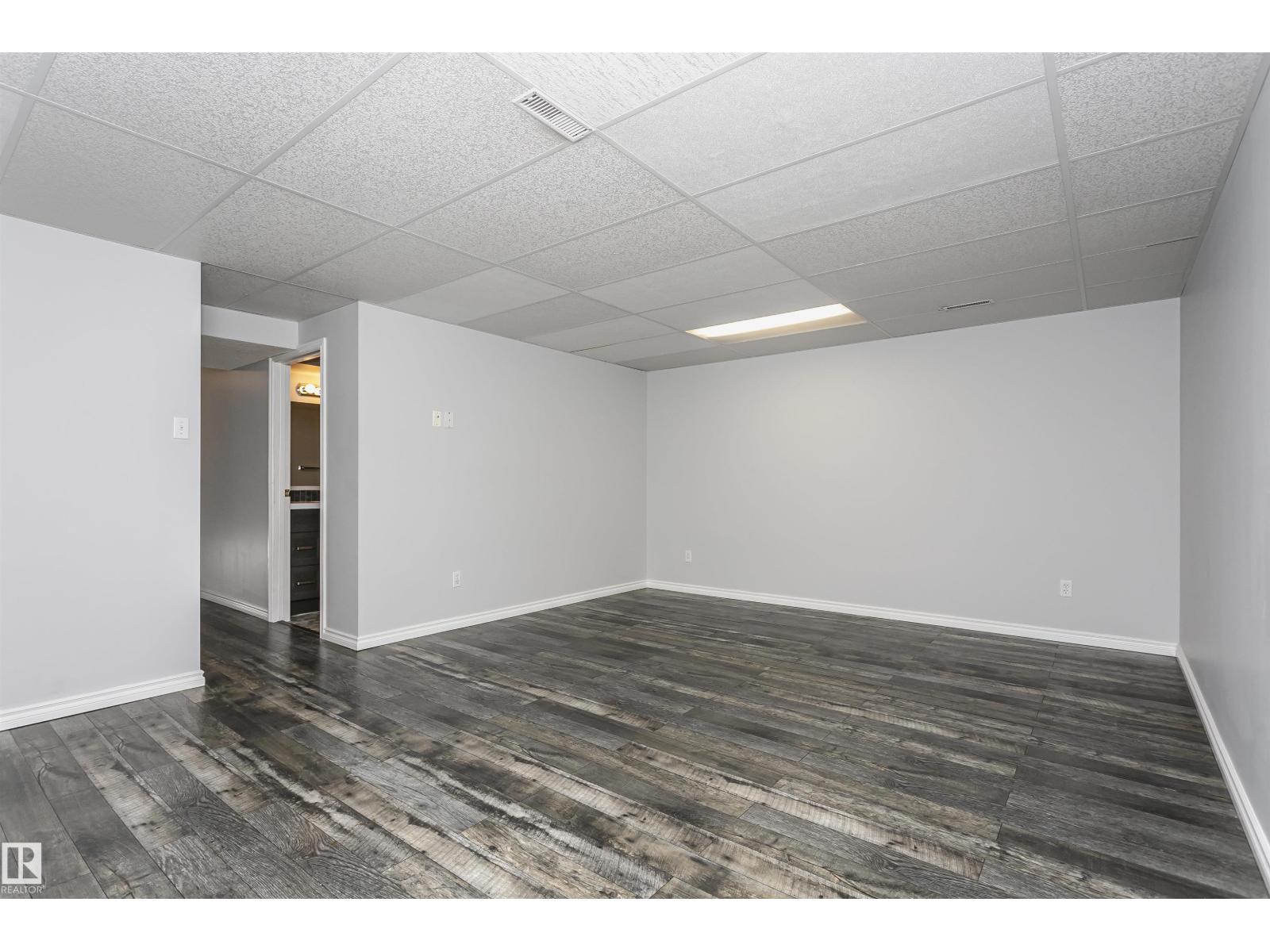 9142 165 Av Nw, Edmonton, Alberta  T5Z 3H6 - Photo 18 - E4463087
