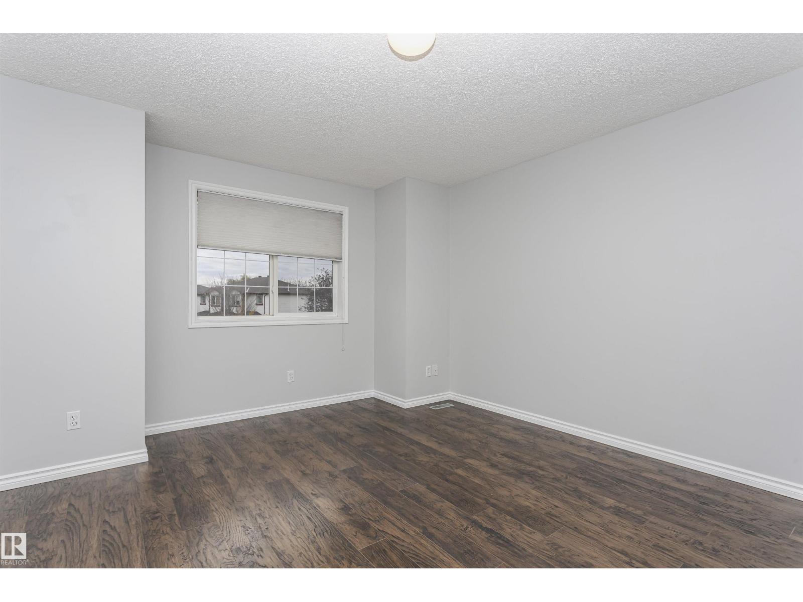 9142 165 Av Nw, Edmonton, Alberta  T5Z 3H6 - Photo 9 - E4463087