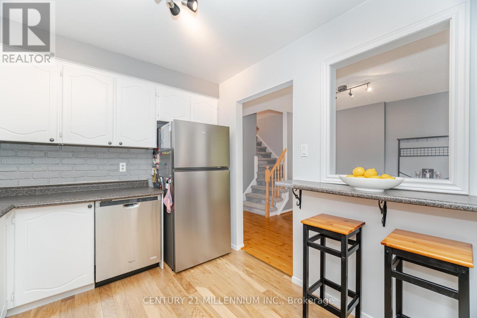 26 Sprucedale Court, Brampton, Ontario  L6Z 1G5 - Photo 13 - W12476569