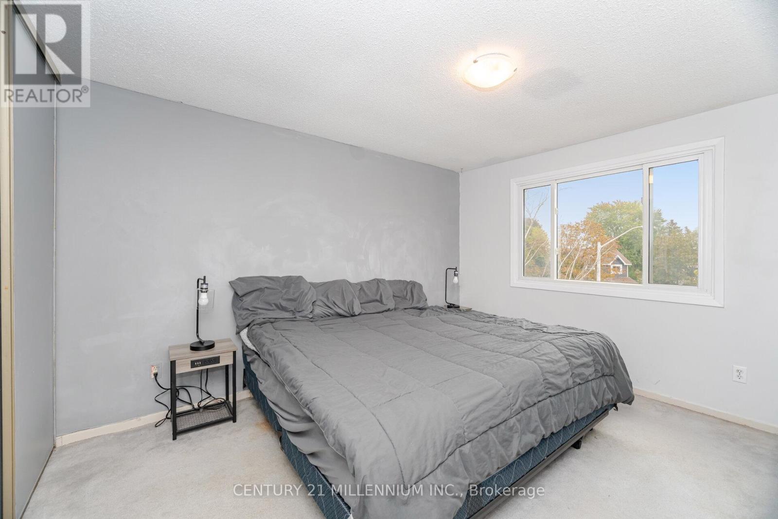 26 Sprucedale Court, Brampton, Ontario  L6Z 1G5 - Photo 19 - W12476569