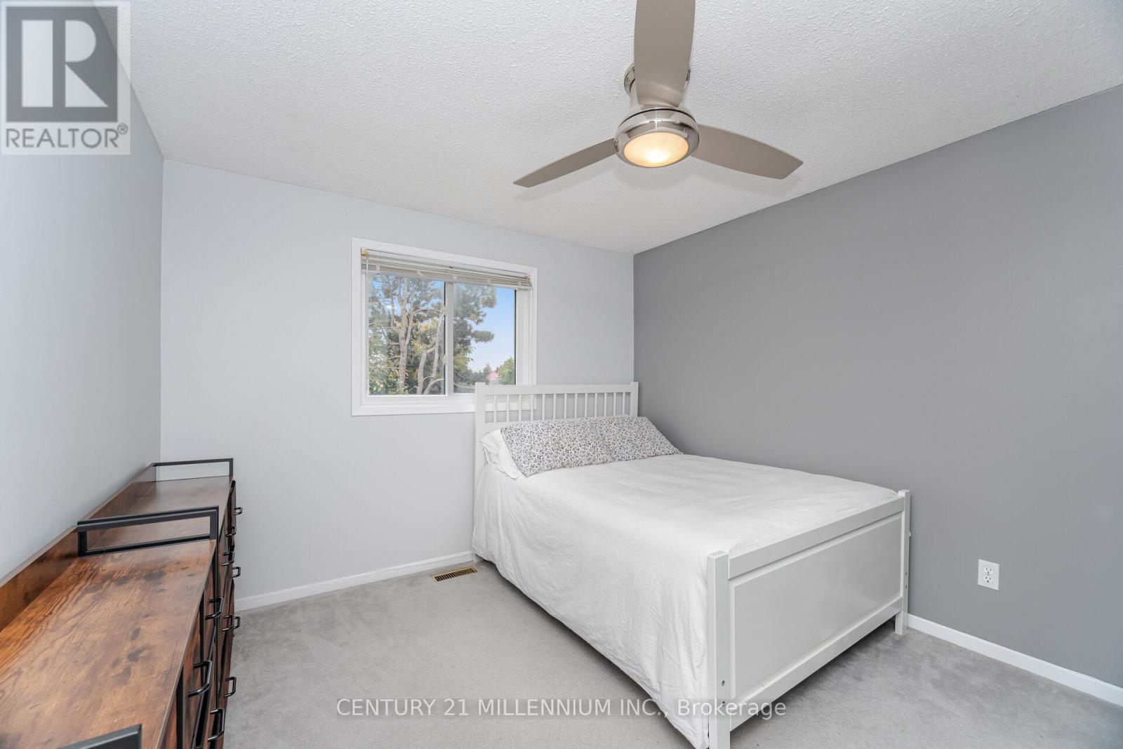 26 Sprucedale Court, Brampton, Ontario  L6Z 1G5 - Photo 22 - W12476569