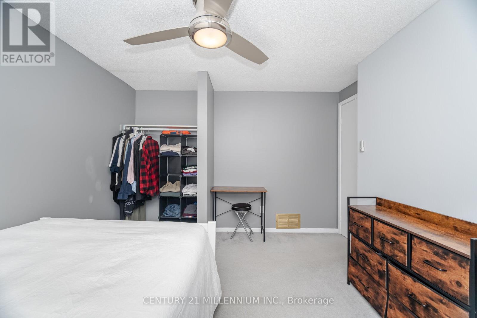 26 Sprucedale Court, Brampton, Ontario  L6Z 1G5 - Photo 23 - W12476569