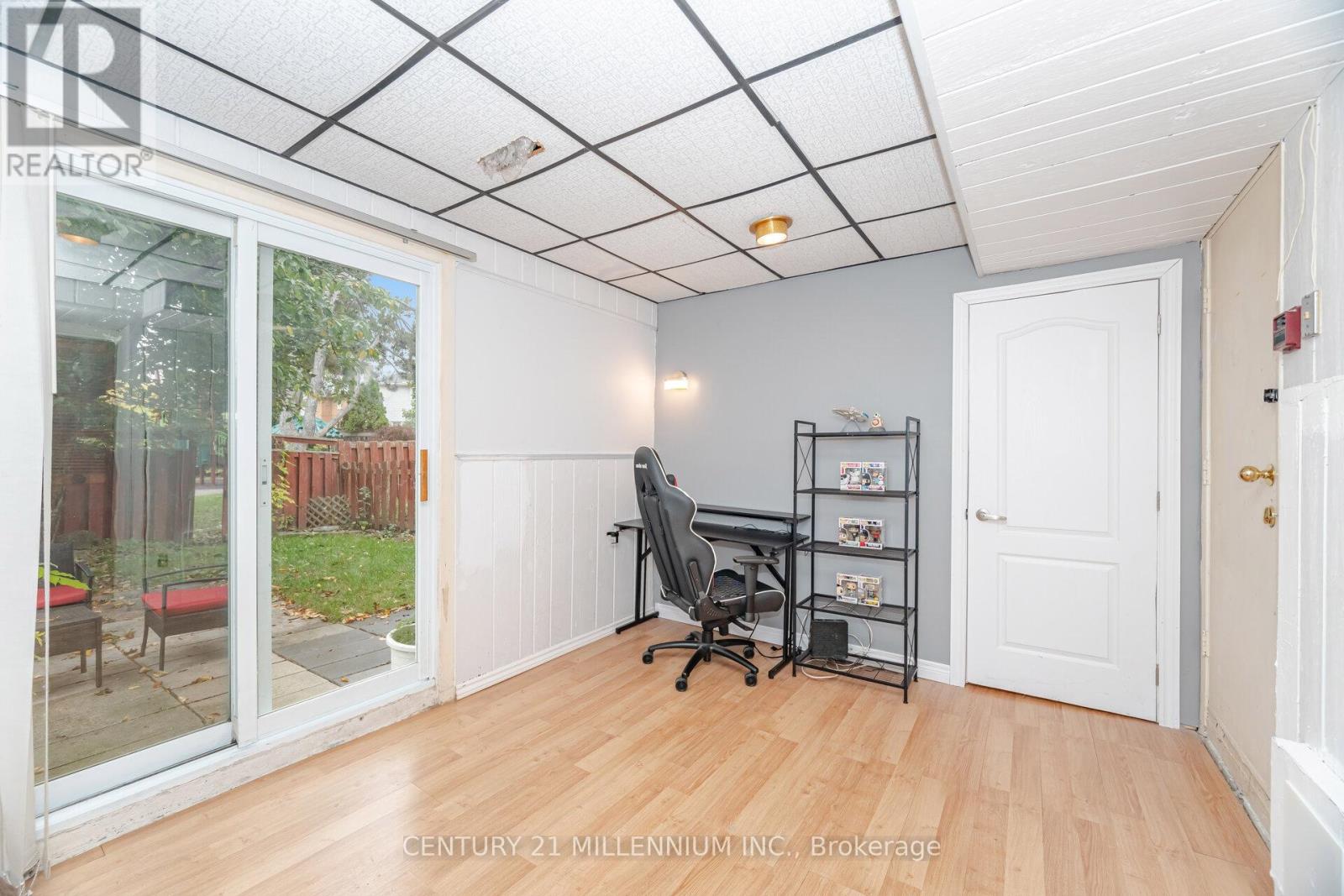 26 Sprucedale Court, Brampton, Ontario  L6Z 1G5 - Photo 30 - W12476569