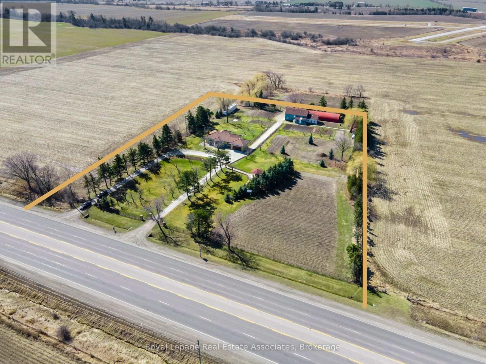 13478 Hurontario Street, Caledon, Ontario  L7C 2B9 - Photo 3 - W12476575