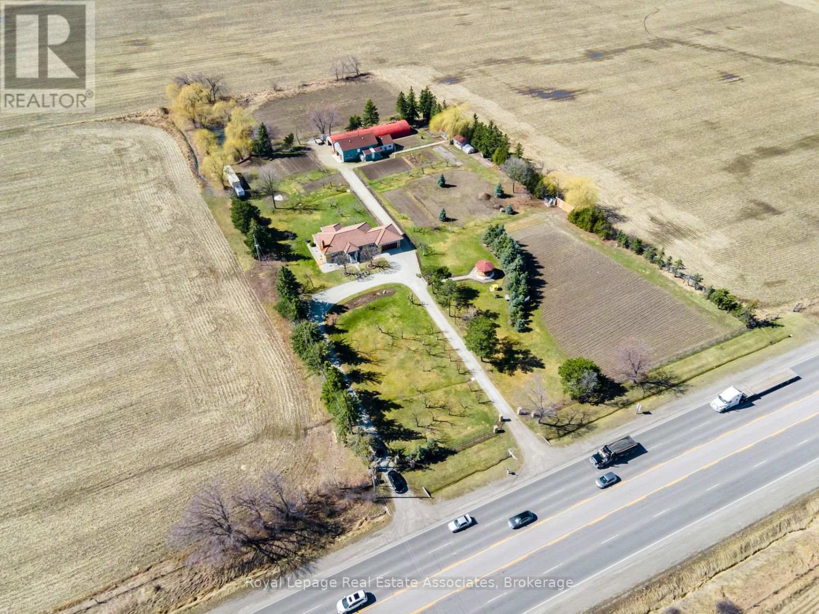 13478 Hurontario Street, Caledon, Ontario  L7C 2B9 - Photo 35 - W12476575