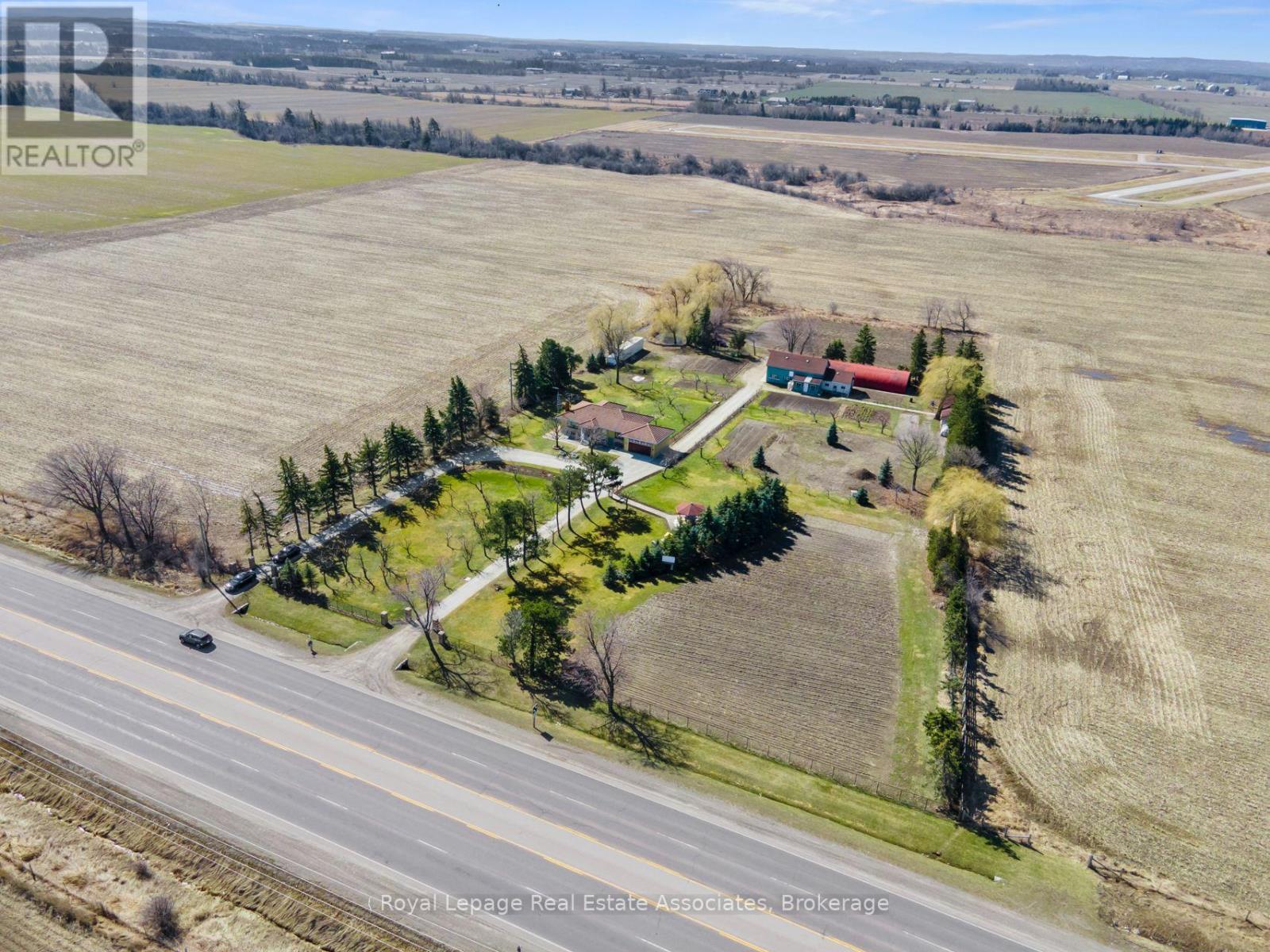 13478 Hurontario Street, Caledon, Ontario  L7C 2B9 - Photo 4 - W12476575