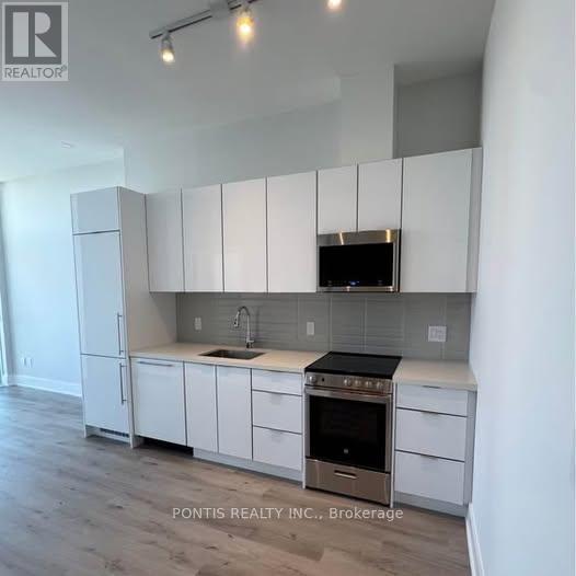 5002 - 430 SQUARE ONE DRIVE, Mississauga, Ontario