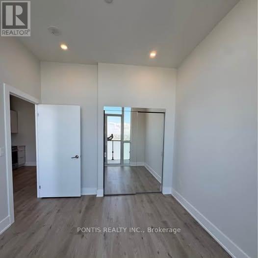 5002 - 430 Square One Drive, Mississauga, Ontario  L5B 0L6 - Photo 13 - W12476602