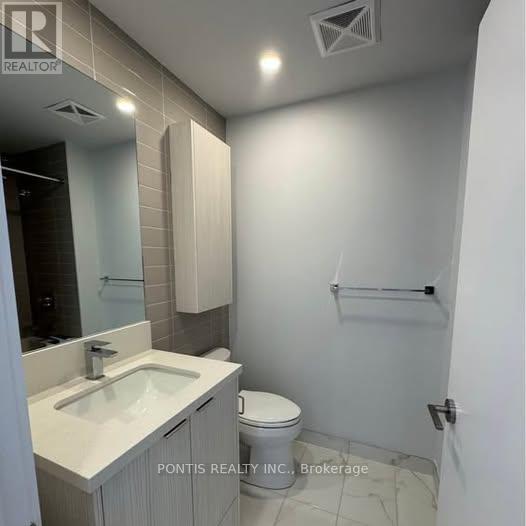 5002 - 430 Square One Drive, Mississauga, Ontario  L5B 0L6 - Photo 6 - W12476602