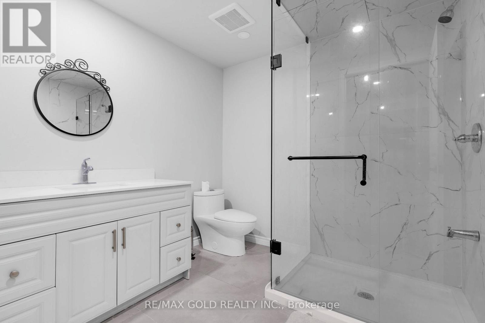 42 Valleybrook Crescent S, Caledon, Ontario  L7C 4C5 - Photo 18 - W12476604