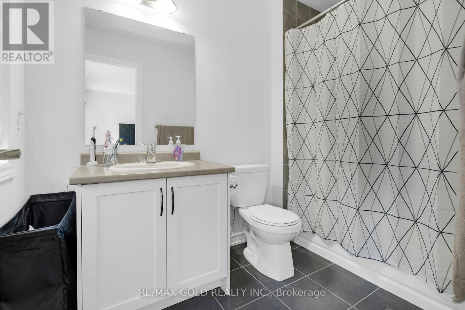 42 Valleybrook Crescent S, Caledon, Ontario  L7C 4C5 - Photo 29 - W12476604