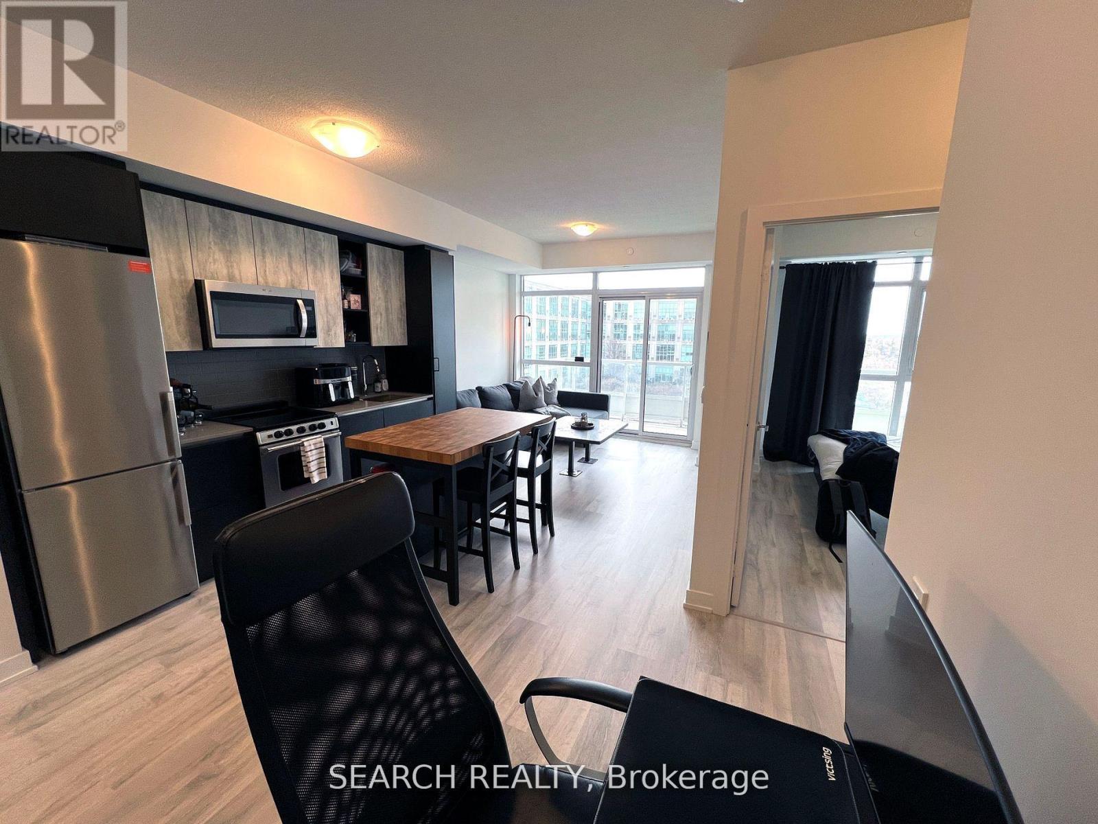 1211 - 251 Manitoba Street, Toronto, Ontario  M8Y 4G9 - Photo 2 - W12476622