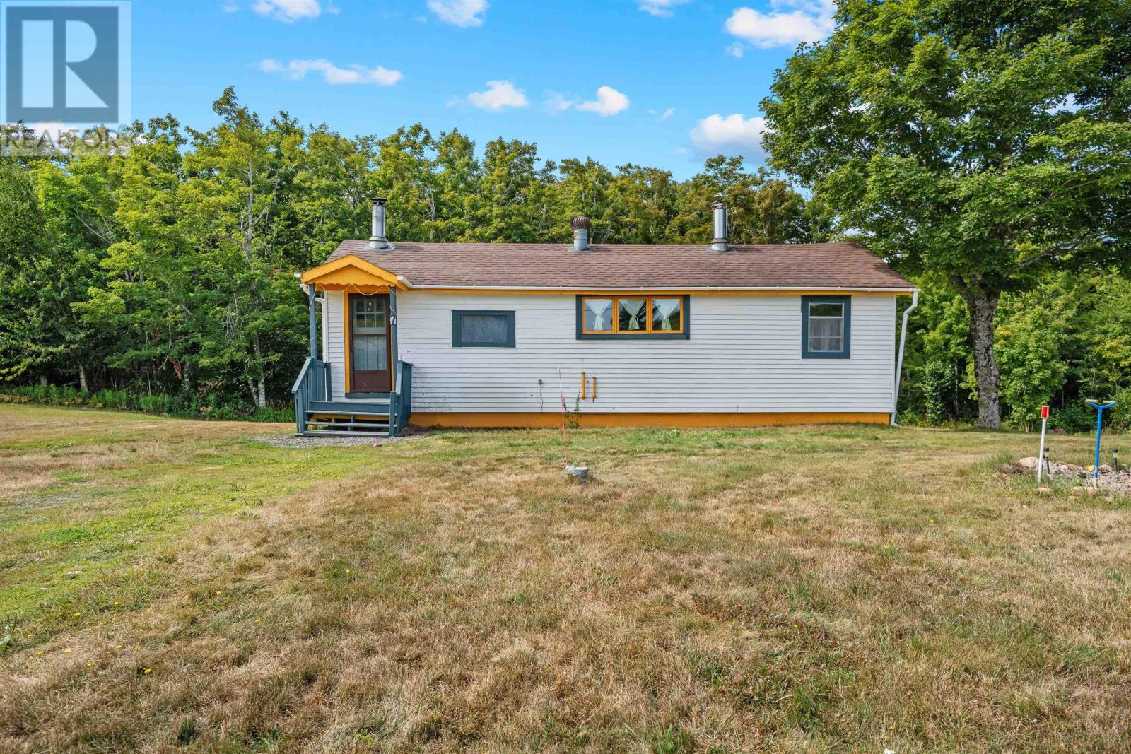 7 & 23 Lynn Road, East Mapleton, Nova Scotia  B0M 1W0 - Photo 2 - 202521417