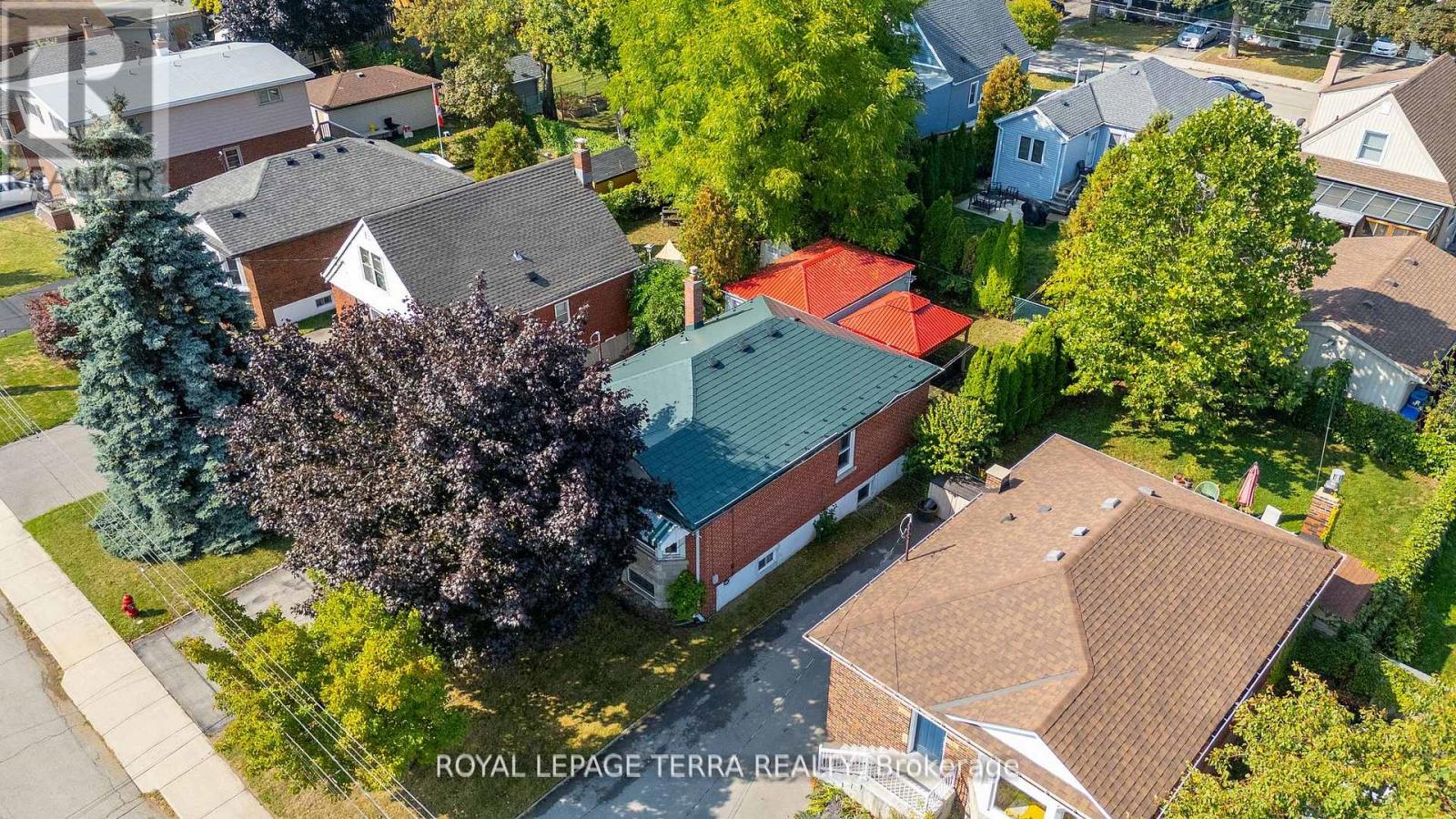 278 East 34th Street, Hamilton, Ontario  L8V 3W9 - Photo 32 - X12476603