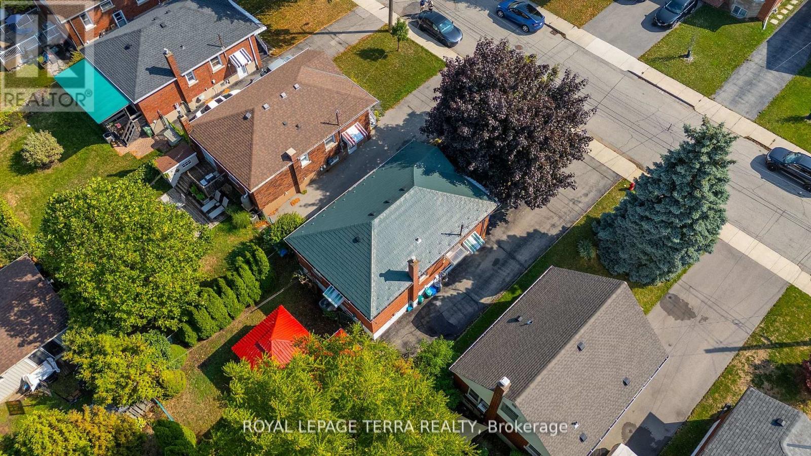 278 East 34th Street, Hamilton, Ontario  L8V 3W9 - Photo 34 - X12476603