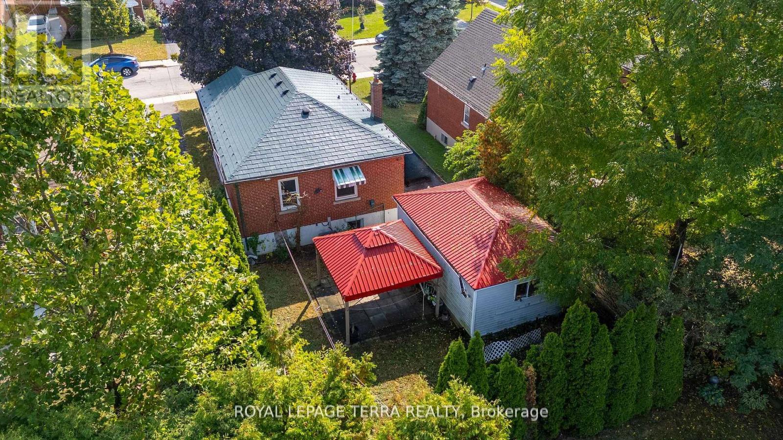 278 East 34th Street, Hamilton, Ontario  L8V 3W9 - Photo 35 - X12476603