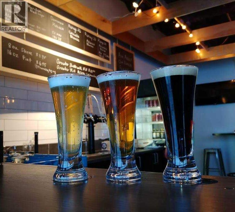 210, 100 Rainbow Road, Chestermere, Alberta  T1X 0V3 - Photo 2 - A2265083