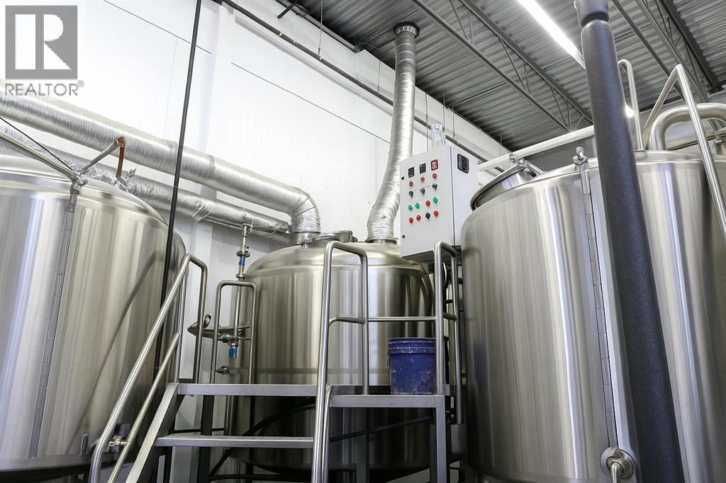 210, 100 Rainbow Road, Chestermere, Alberta  T1X 0V3 - Photo 1 - A2265083