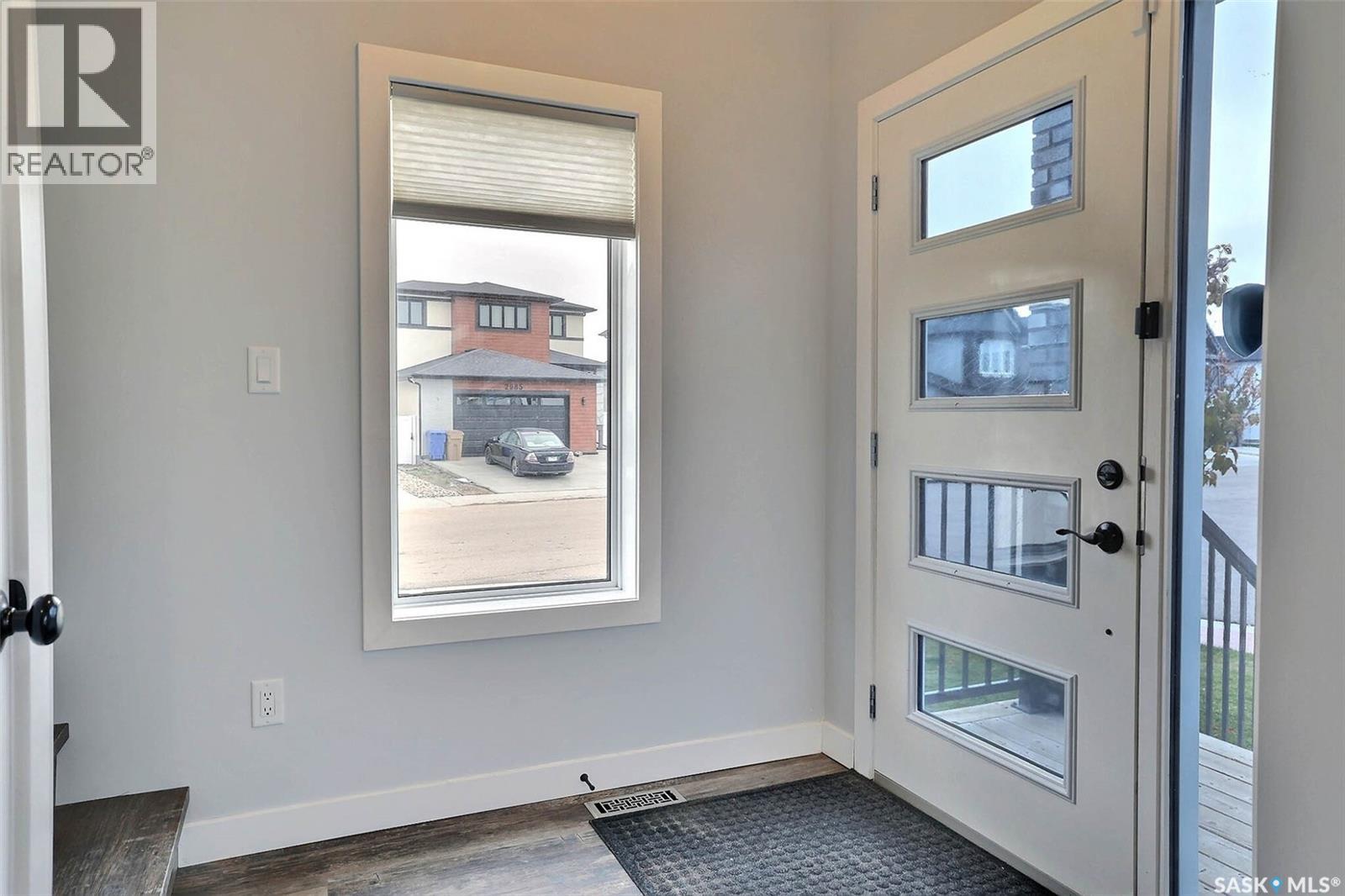 5140 Simard Avenue, Regina, Saskatchewan  S4V 3W5 - Photo 3 - SK021485