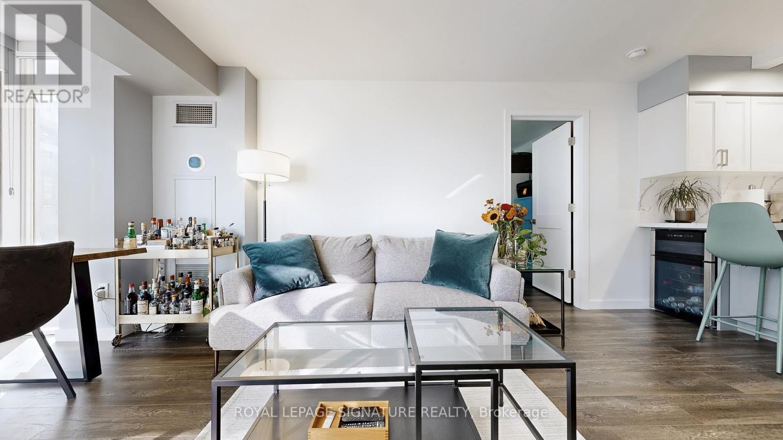 715 - 39 Parliament Street, Toronto, Ontario  M5A 4R2 - Photo 3 - C12476648
