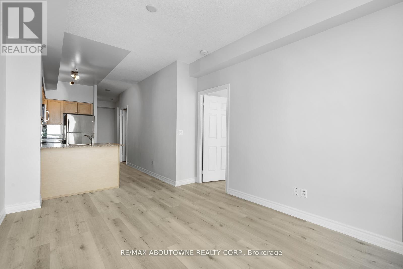 3503 - 761 Bay Street, Toronto, Ontario  M5G 2R2 - Photo 11 - C12476663