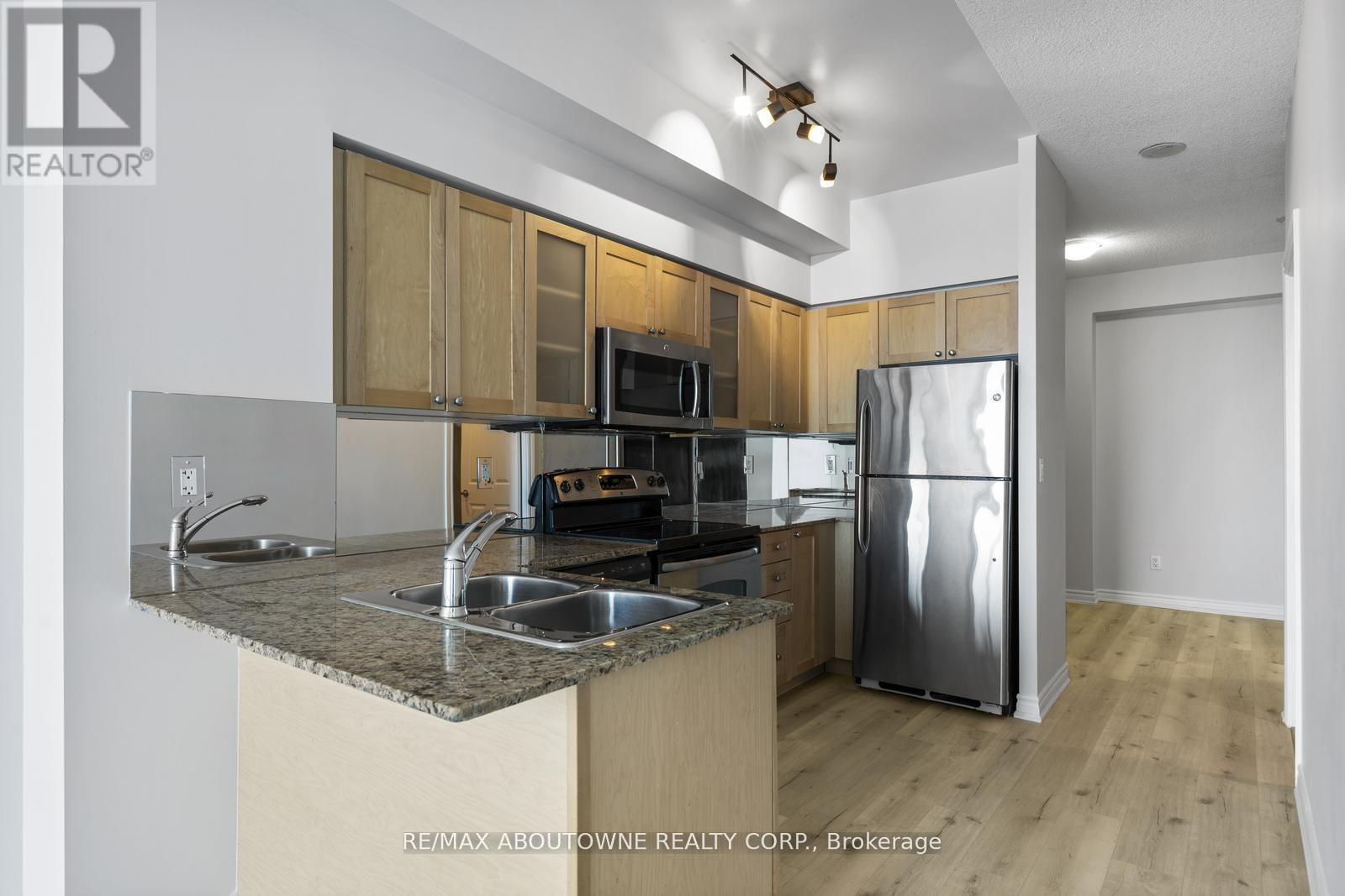 3503 - 761 Bay Street, Toronto, Ontario  M5G 2R2 - Photo 7 - C12476663