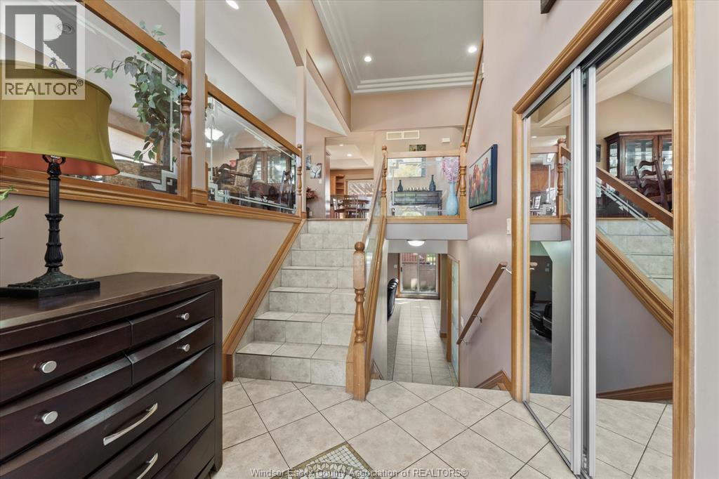 892 Massimo, Windsor, Ontario  N9G 3C6 - Photo 4 - 25026763