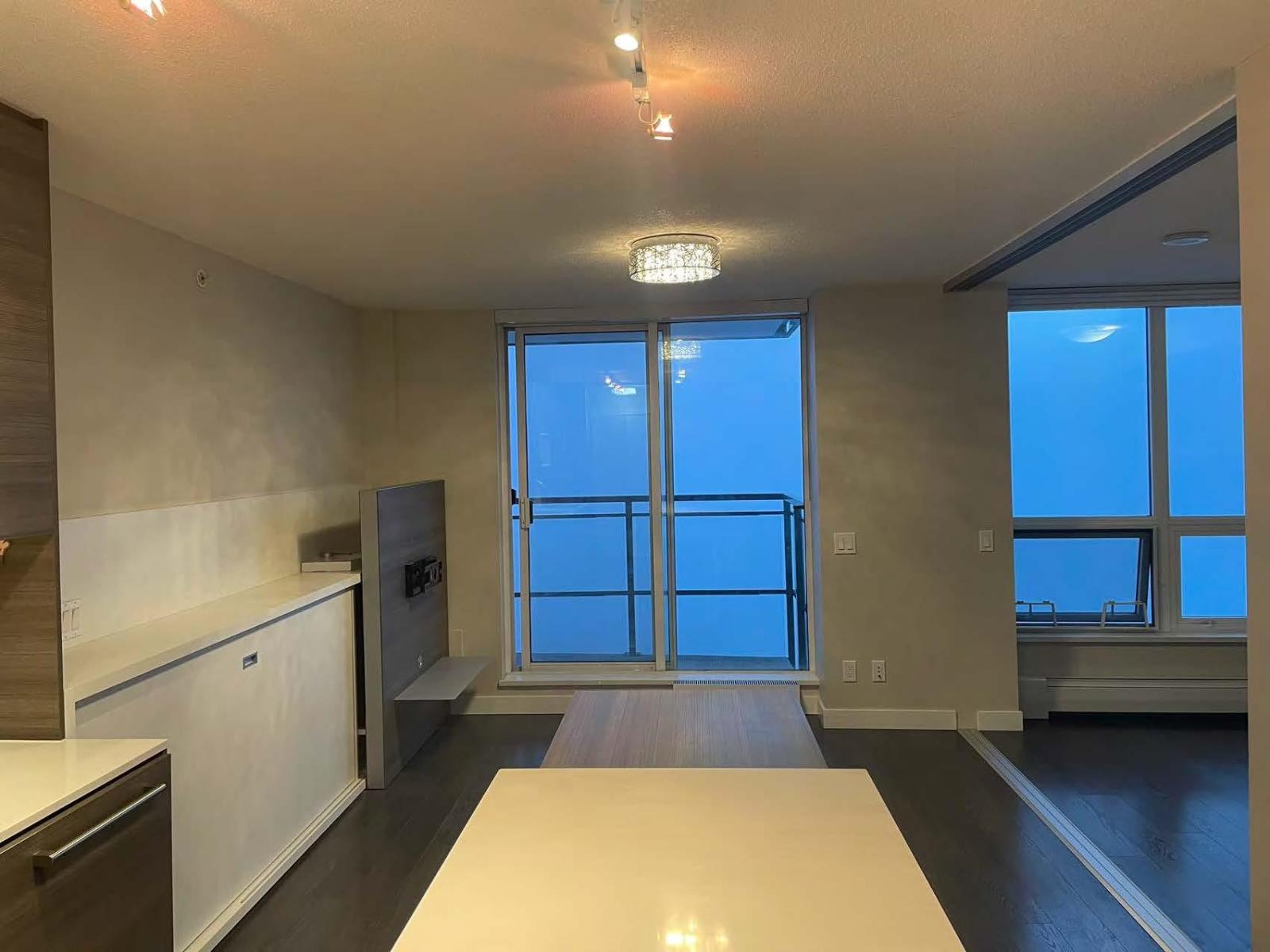 2902 13398 104 Avenue, Surrey, British Columbia  V3T 1V6 - Photo 3 - R3061079