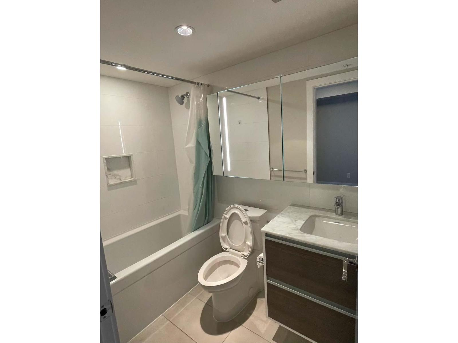 2902 13398 104 Avenue, Surrey, British Columbia  V3T 1V6 - Photo 9 - R3061079