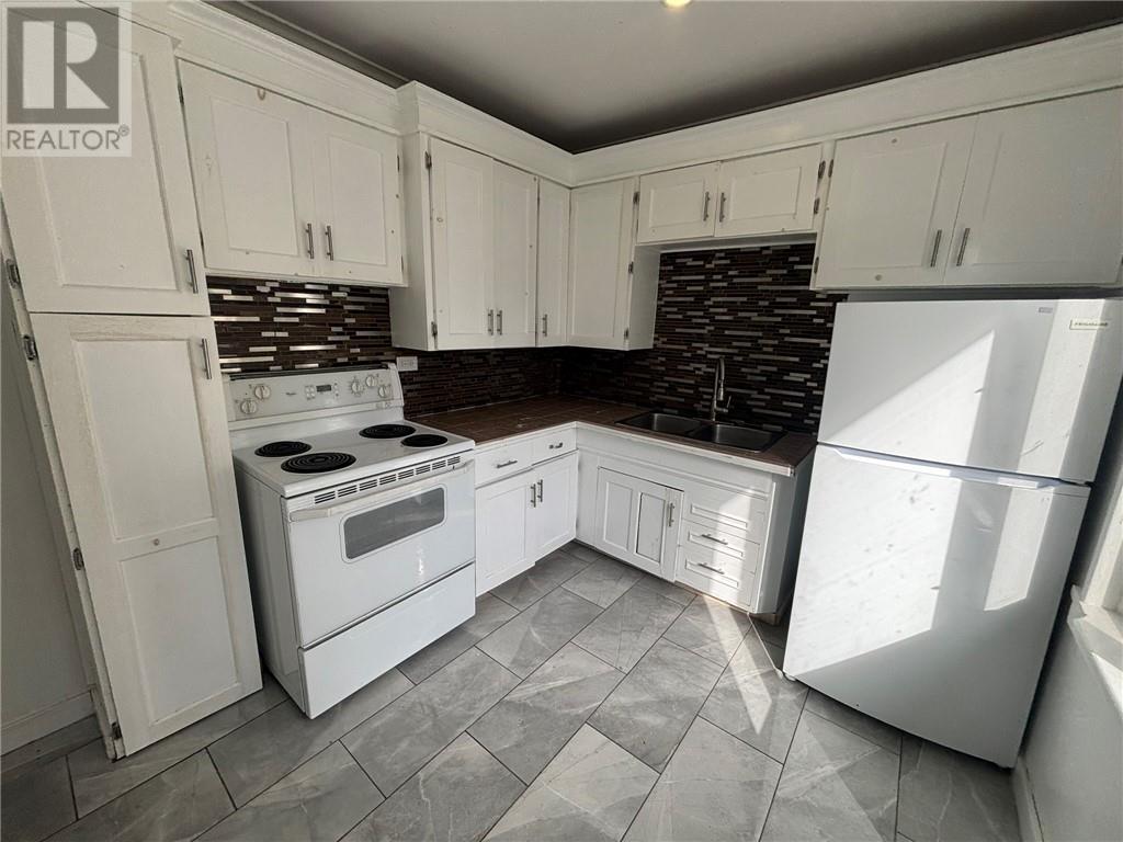 358 Burton Avenue, Greater Sudbury, Ontario  P3C 4K5 - Photo 9 - 2121903