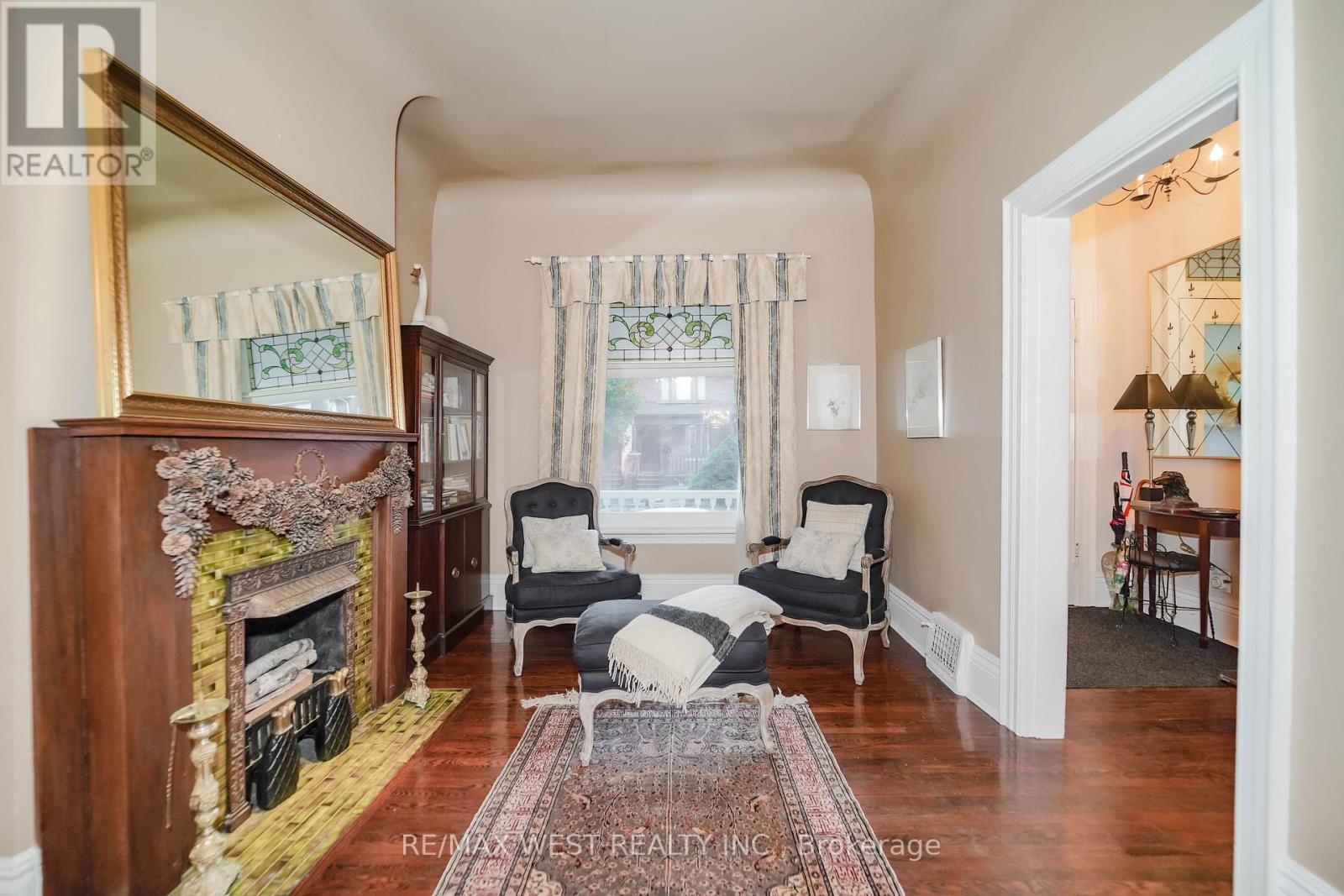 153 Booth Avenue, Toronto, Ontario  M4M 2M5 - Photo 2 - E12476699