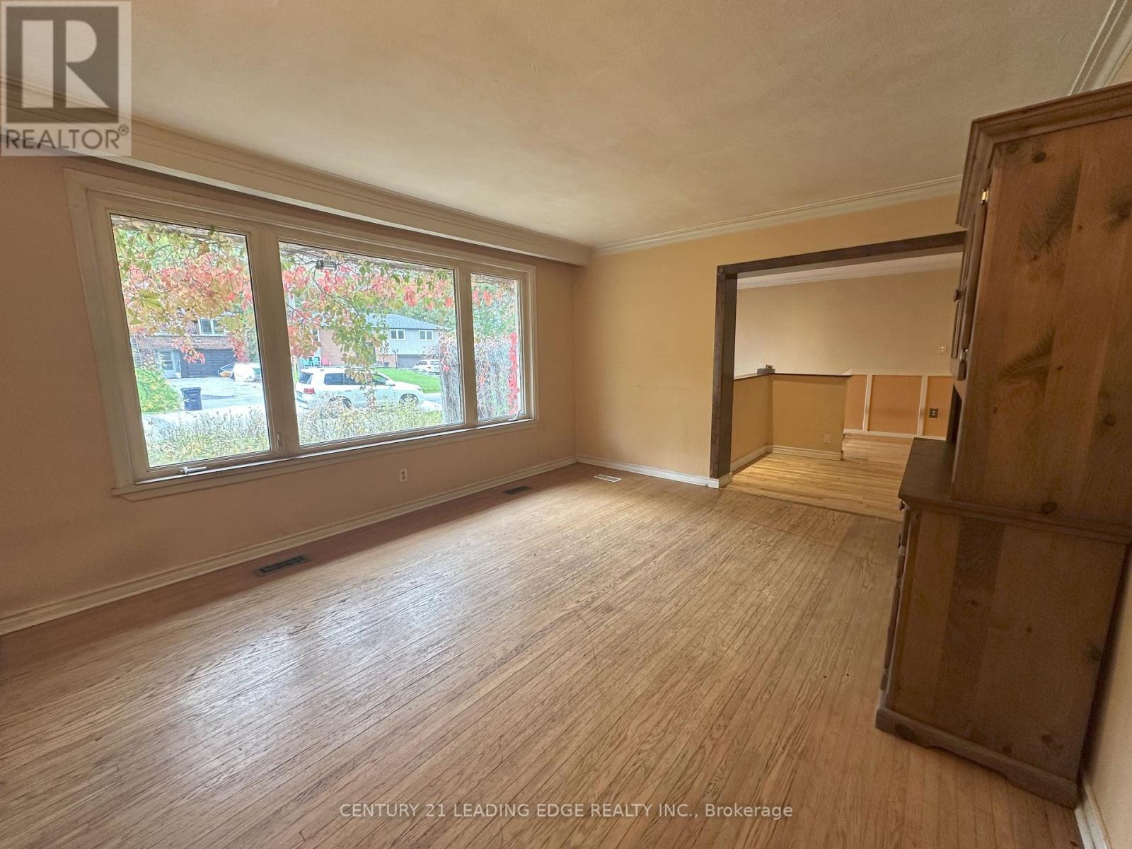 339 Jaybell Grove Grove, Toronto, Ontario  M1C 2X4 - Photo 2 - E12476714