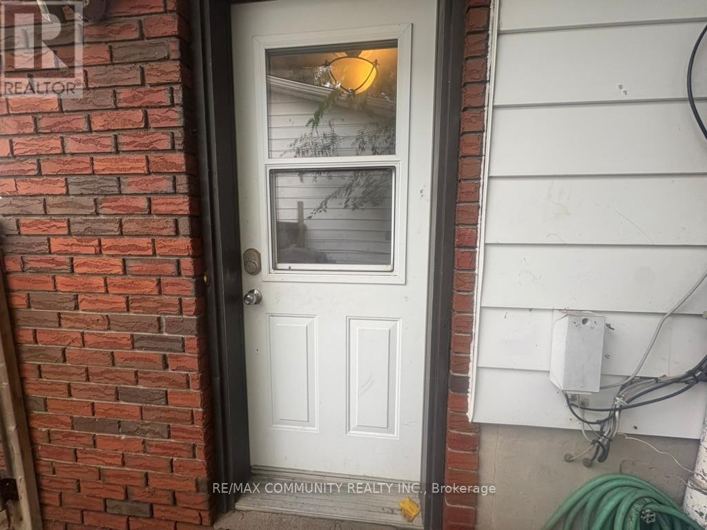 Bsmt - 603 Devon Avenue, Oshawa, Ontario  L1H 1R9 - Photo 2 - E12476730