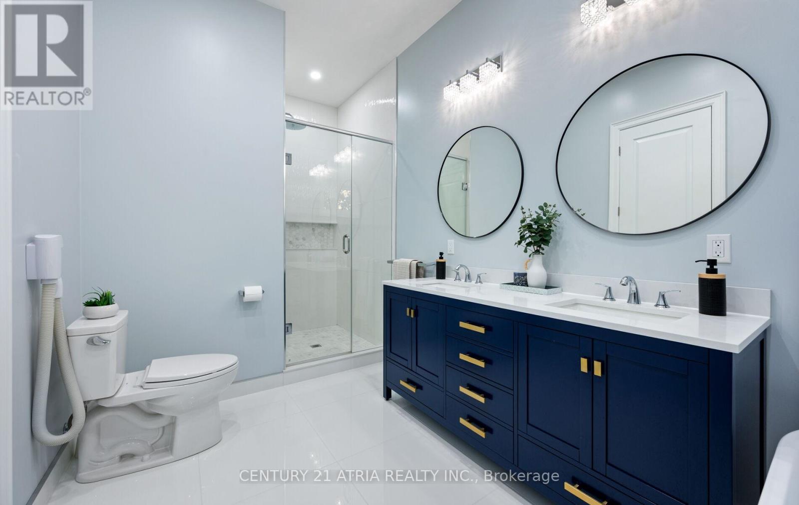 41 Sir Bodwin Place, Markham, Ontario  L1P 2X7 - Photo 23 - N12476666