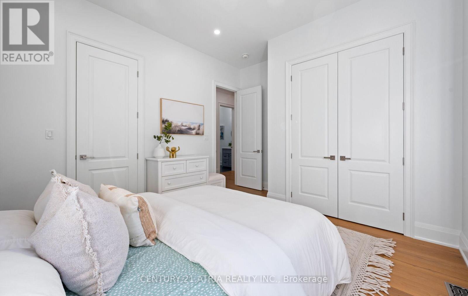 41 Sir Bodwin Place, Markham, Ontario  L1P 2X7 - Photo 28 - N12476666