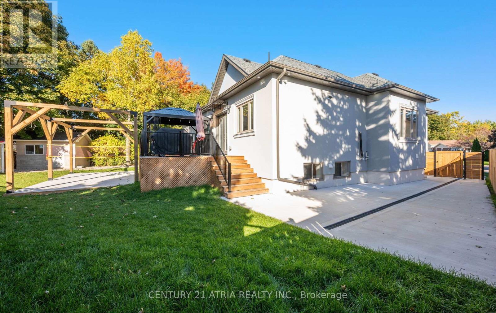 41 Sir Bodwin Place, Markham, Ontario  L1P 2X7 - Photo 46 - N12476666