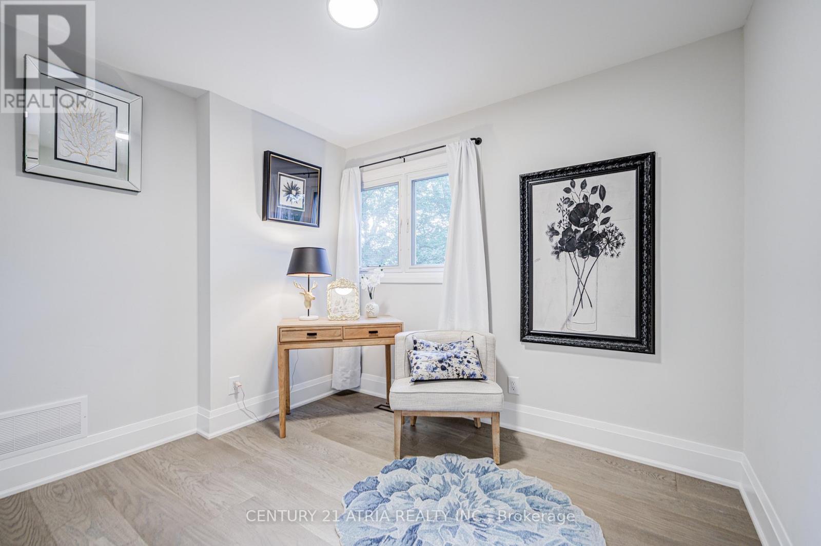 33 Sir Brandiles Place, Markham, Ontario  L3P 2Z4 - Photo 13 - N12476678