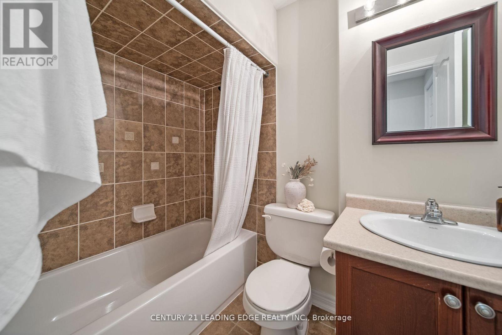57 Baker Hill Boulevard, Whitchurch-Stouffville, Ontario  L4A 0T8 - Photo 33 - N12476729