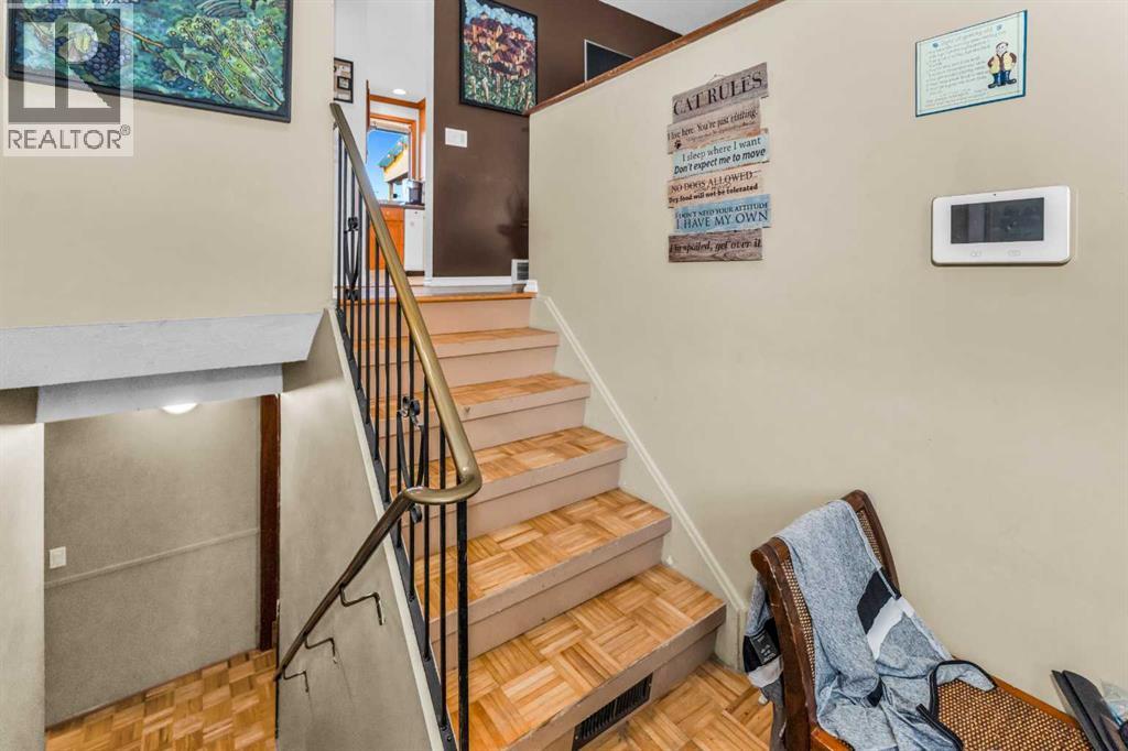 46 Marbrooke Circle Ne, Calgary, Alberta  T2A 2W4 - Photo 2 - A2266268