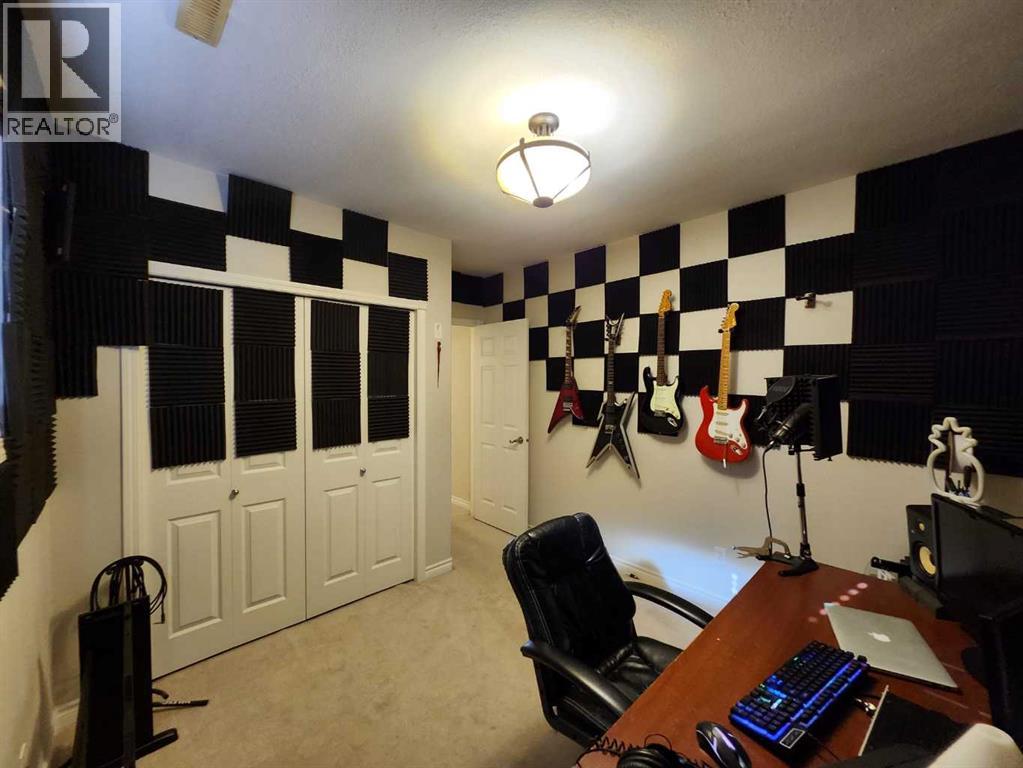 2120 25 Street, Coaldale, Alberta  T1M 1J4 - Photo 33 - A2264405