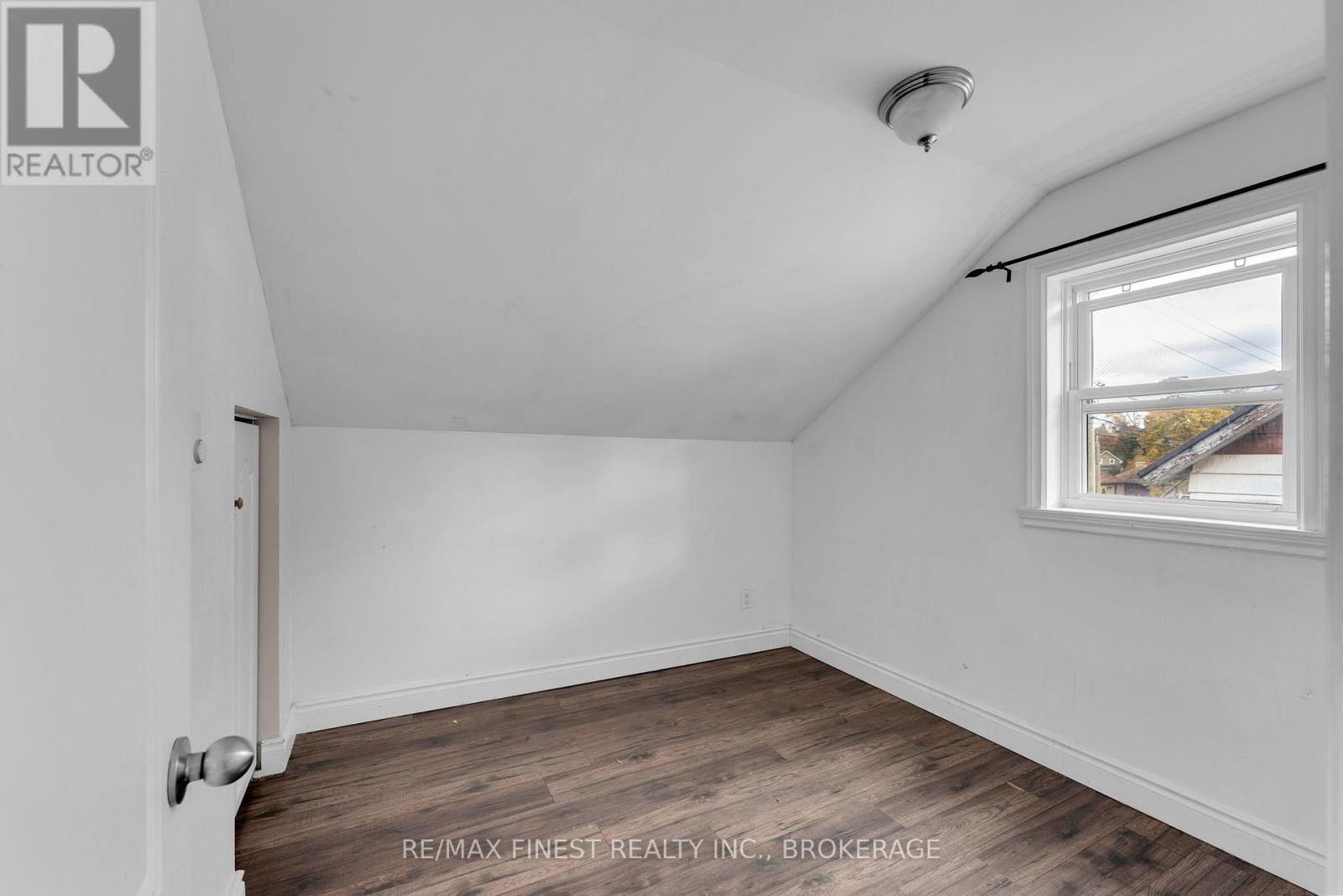 1 - 148 Thomas Street W, Greater Napanee (Greater Napanee), Ontario  K7R 2H3 - Photo 13 - X12476788