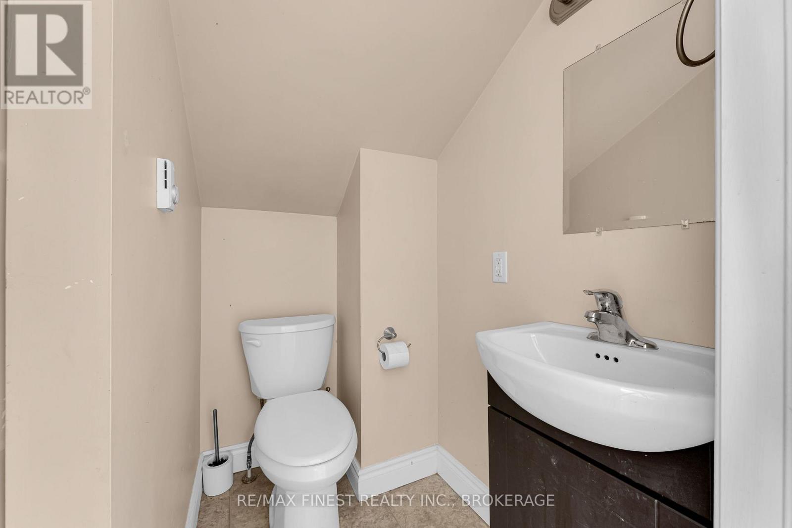 1 - 148 Thomas Street W, Greater Napanee (Greater Napanee), Ontario  K7R 2H3 - Photo 16 - X12476788