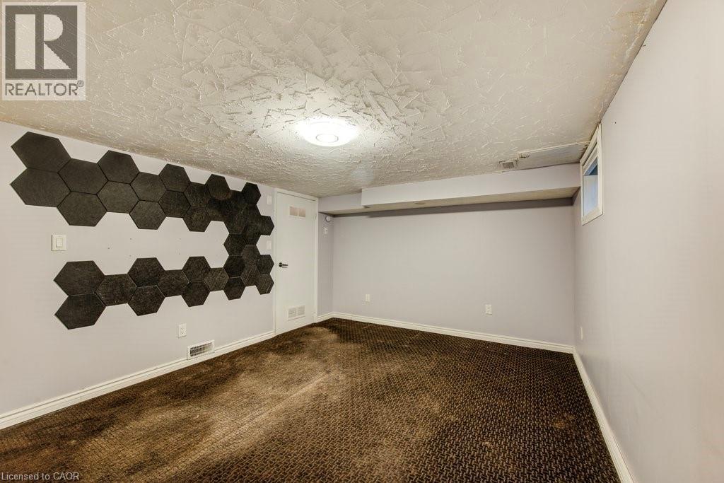 589 Beechwood Drive Unit# 29, Waterloo, Ontario  N2T 2K9 - Photo 34 - 40747922