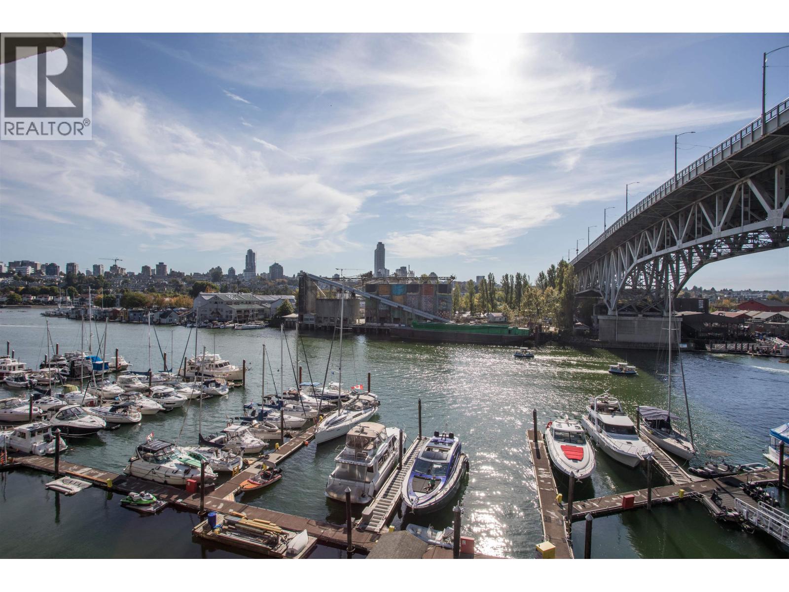 605 628 Kinghorne Mews, Vancouver, British Columbia  V6Z 3H6 - Photo 6 - R3051723