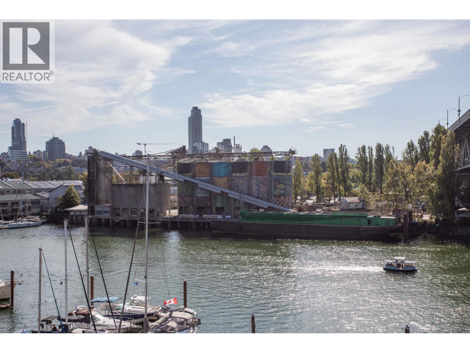 605 628 Kinghorne Mews, Vancouver, British Columbia  V6Z 3H6 - Photo 7 - R3051723