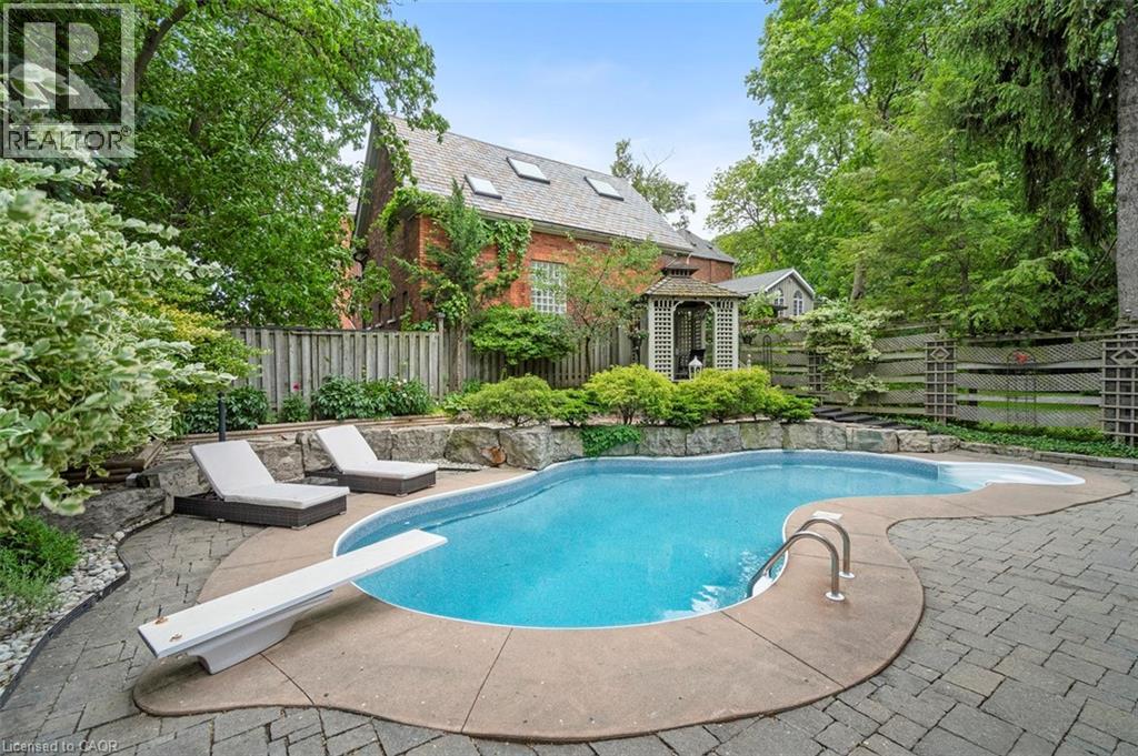 381 Queen Street S, Hamilton, Ontario  L8P 3T8 - Photo 34 - 40756311