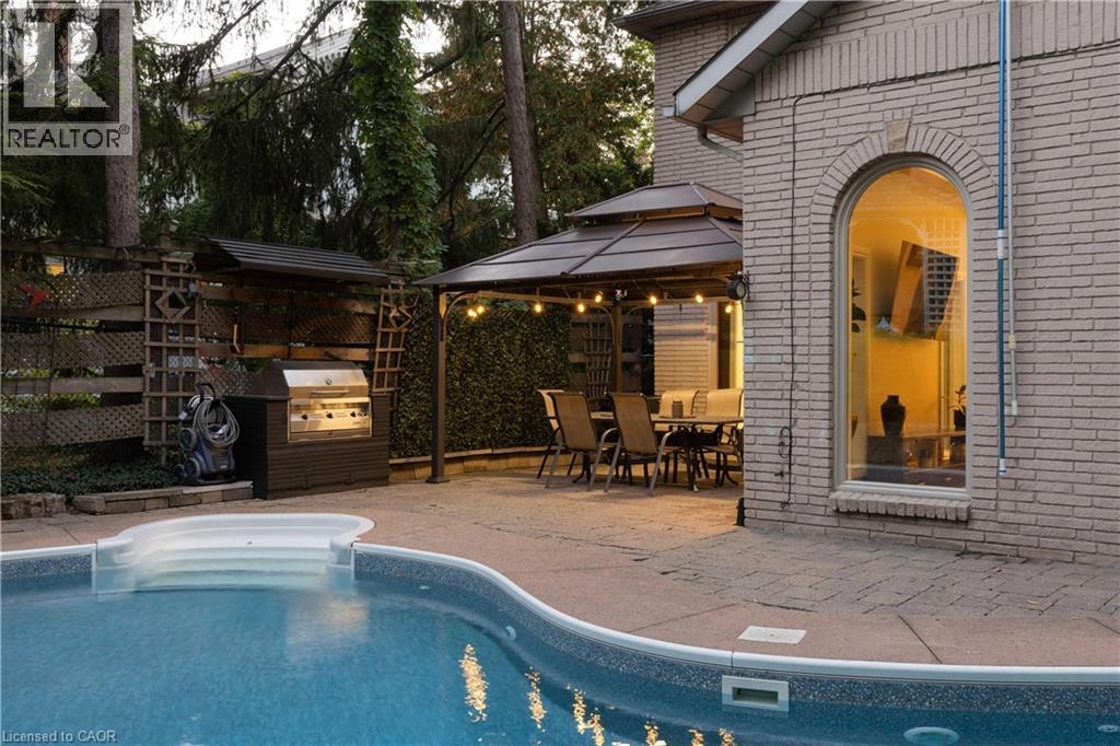 381 Queen Street S, Hamilton, Ontario  L8P 3T8 - Photo 42 - 40756311