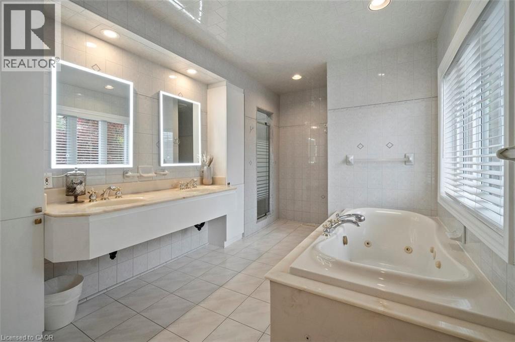 381 Queen Street S, Hamilton, Ontario  L8P 3T8 - Photo 23 - 40756311